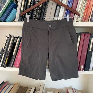 Athleta Gray Bermuda shorts size 2